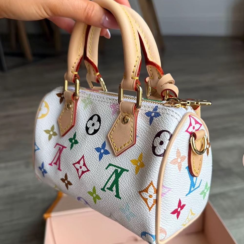 Louis Vuitton White Mini Bag with Iconic Monogram - Picture 11 of 12